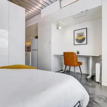 Kcm Mikros Smart Apartments 2 Cleveland Extérieur photo