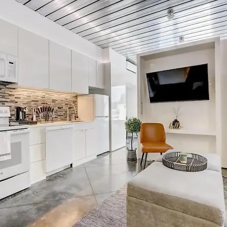 Kcm Mikros Smart Apartments 2 Cleveland Extérieur photo