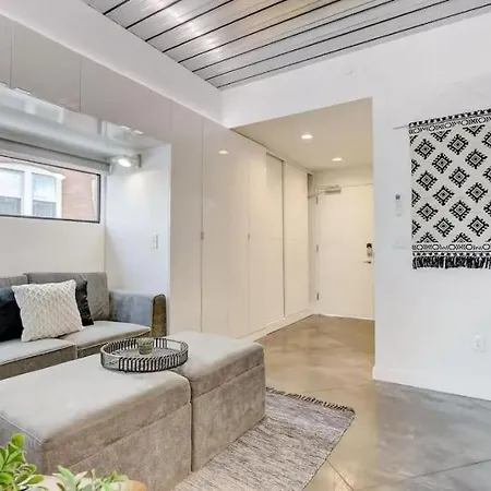 Kcm Mikros Smart Apartments 2 Cleveland Extérieur photo